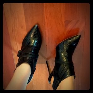 Pour La Victoire Booties